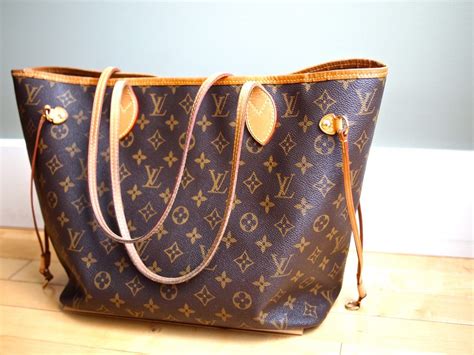 popular louis vuitton handbags.